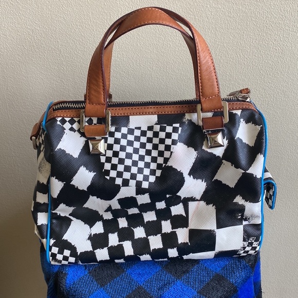 LAMB handbag - Picture 3 of 11